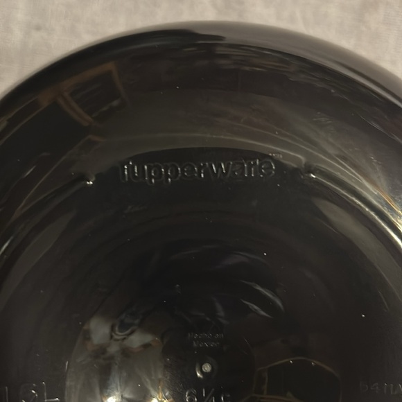 Tupperware - Picture 5 of 11